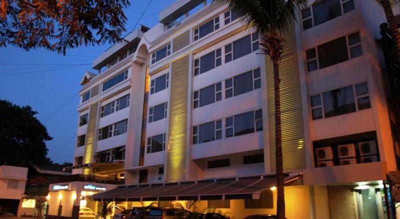 Kapila Business Hotel Пуна Экстерьер фото