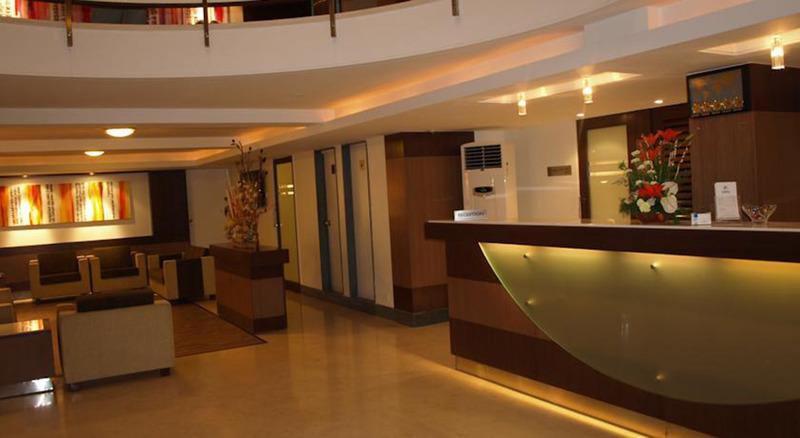 Kapila Business Hotel Пуна Экстерьер фото